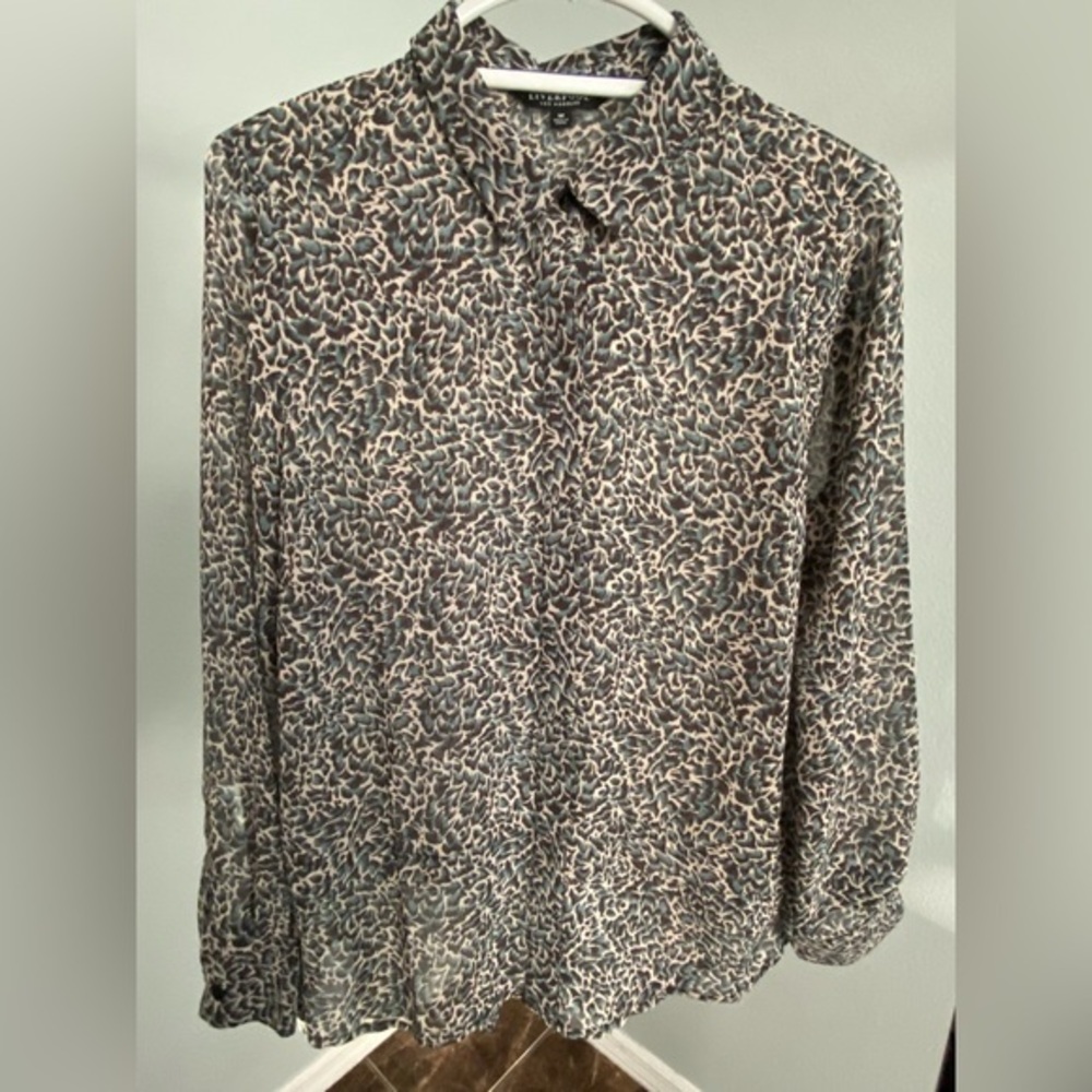 Gently Used Liverpool Los Angeles Sheer Button Down Top- Size Medium
